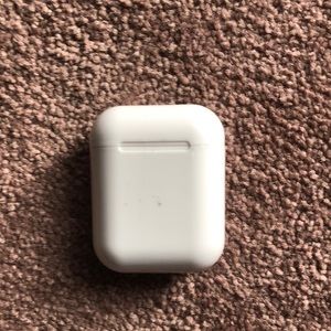 AirPods case gen 1